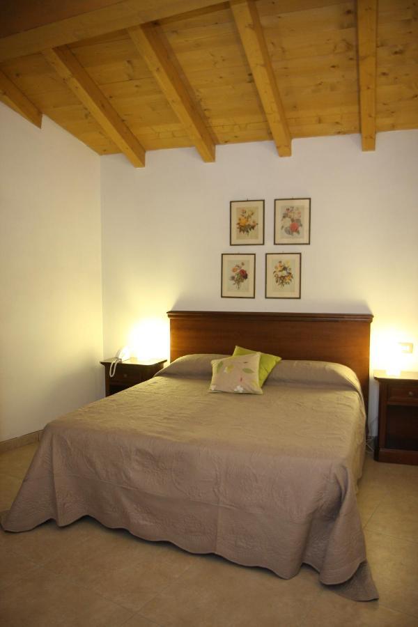 Pietra dei Giorgi Gli Acini B&B 외부 사진